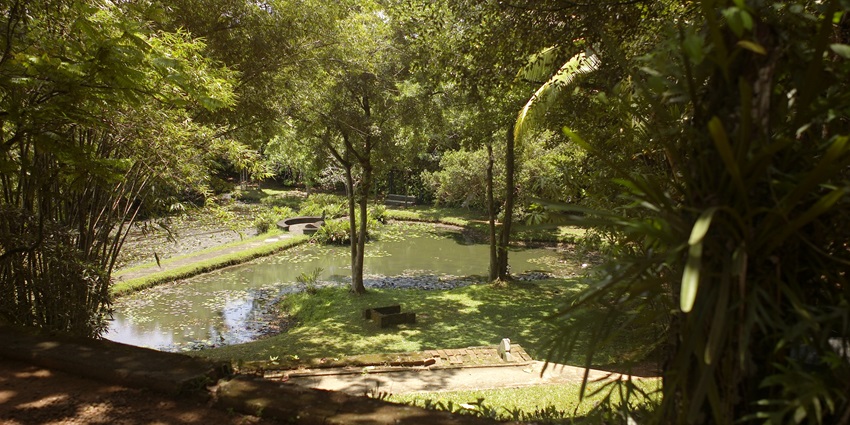Lunuganga Estate is a perfect blend of art, architecture, and nature that you must visit.
