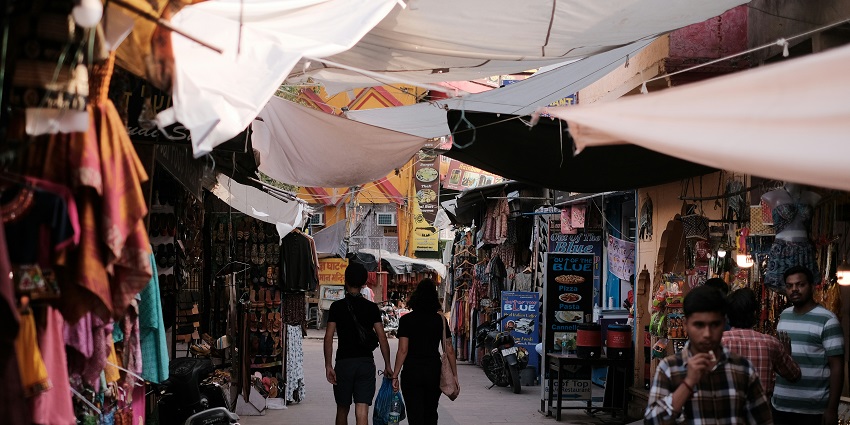 Take a leisurely stroll or simply relax to enjoy the eclectic atmosphere on the MG Marg.