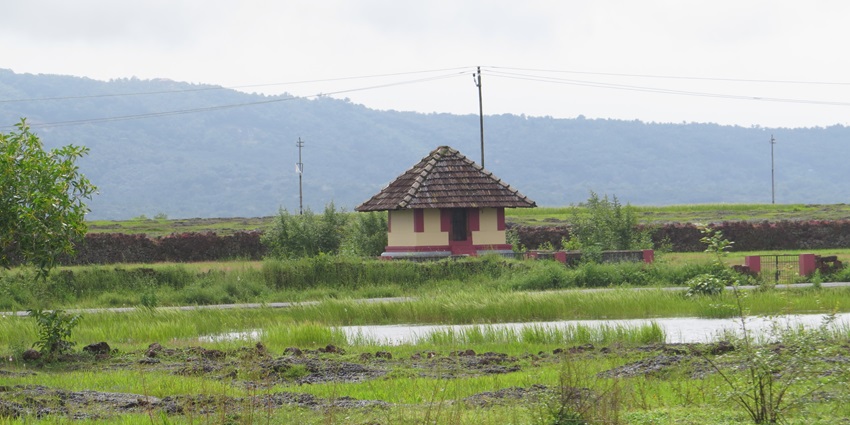 Lush landscapes of Madayipara, one of the best destinations to visit for nature lovers