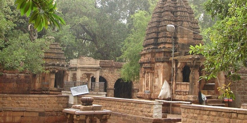 Mahakuta Temples are some of the best places to visit around Kainagiri Waterfalls.