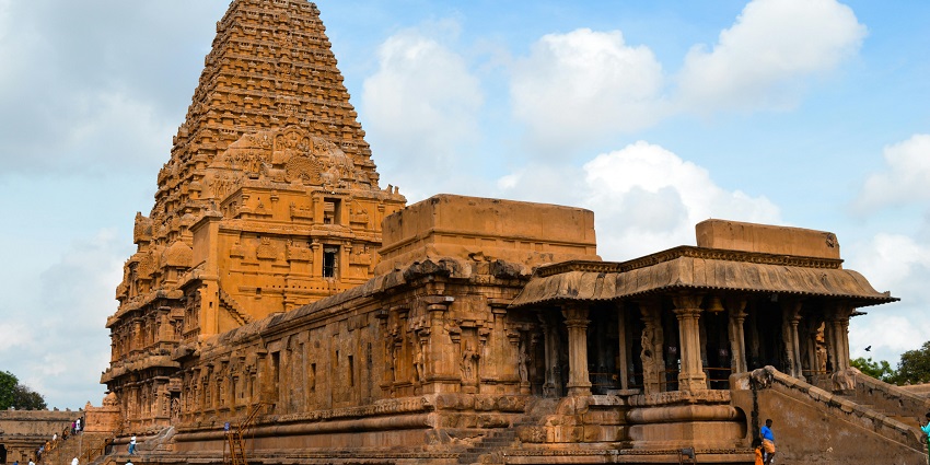 Explore the amazing ambience of Shiva temples in Andhra Pradesh and have a fun getaway.