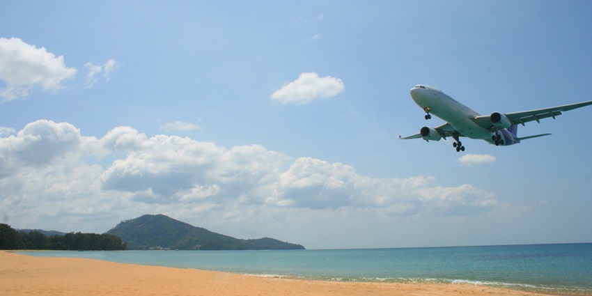 This beach presents a secluded area of the city, rendering peace to the tourists.