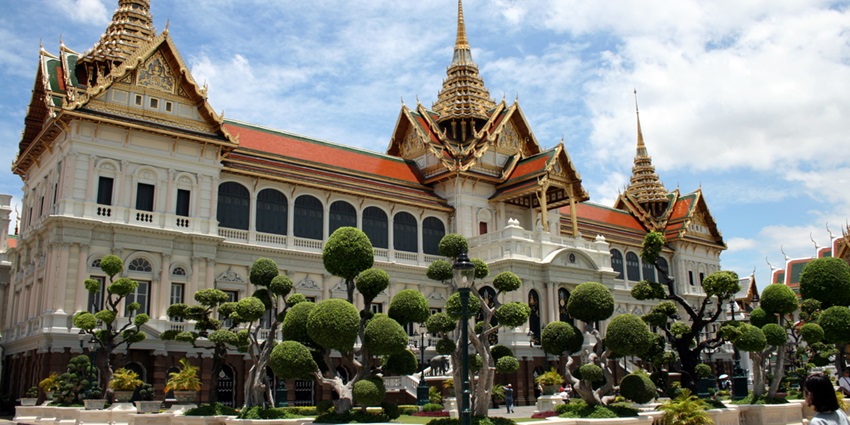 One of the best places to visit in Thailand for first-timers is the splendid Grand Palace.
