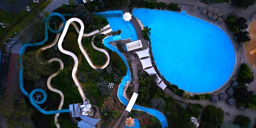 An amazing aerial view of the ESCAPE theme park in Malaysia for travellers to visit.