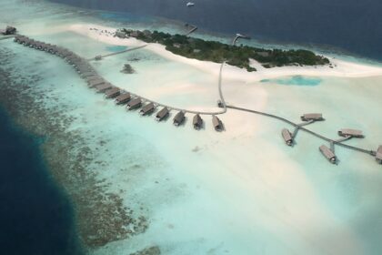 Maldives is a group of islands that attract tourists from all over the world.