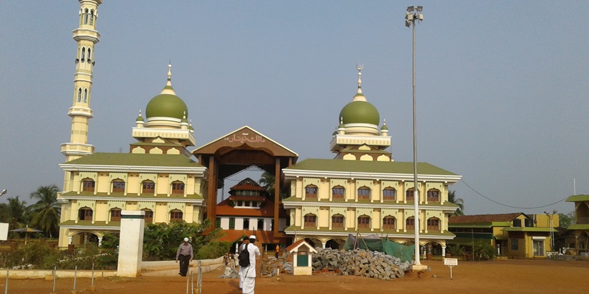 Malik Dinar Mosque is an epitome of the rich and historic Islamic culture of Kerala