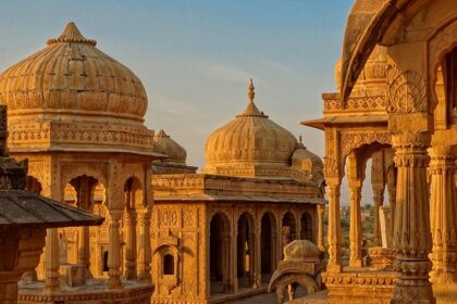 Mangalagiri Temple is a scenic shrine in Andhra Pradesh that is a sacred spot for devotees