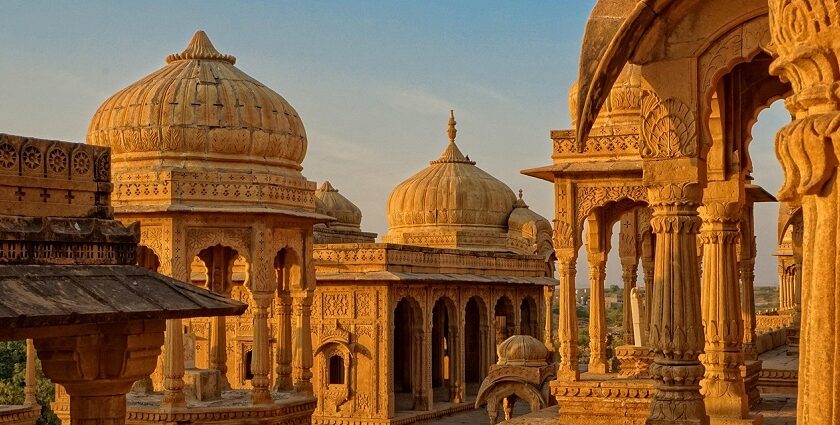 Mangalagiri Temple is a scenic shrine in Andhra Pradesh that is a sacred spot for devotees