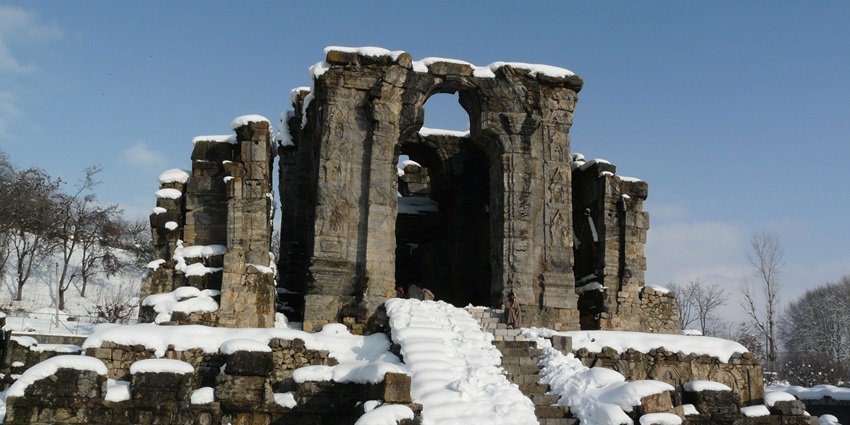 Martand Temple is the perfect destination for tourists seeking spiritual retreat amidst nature