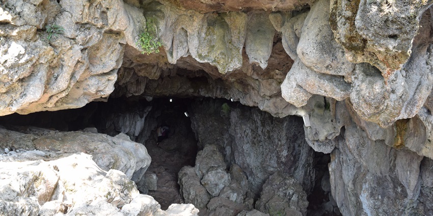 Mawsmai Cave is one of the most well-known travel attractions in Cherrapunji.