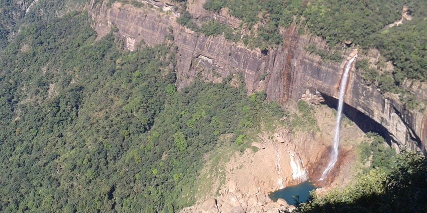 Mawsynram is among the valleys in Meghalaya captured during the dry winter period.