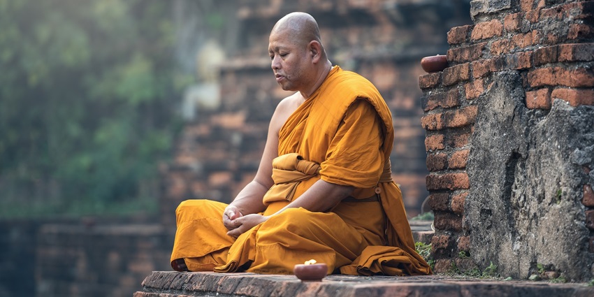 Meditation is one of the top things to do at Mirik Monastery for peace of mind.