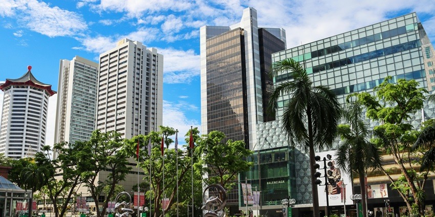 A view of majestic buildings of Metro Plaza, a quintessential spot for leisure time.