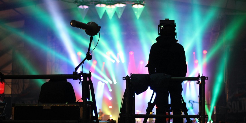 Enjoy traditional music and dance at the famous Mim Kut Festival in Mizoram, India.