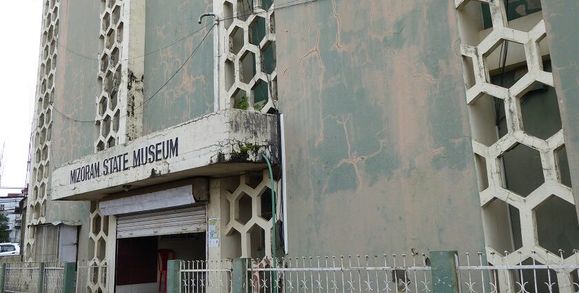 Explore all the five galleries of Mizoram State Museum on your next trip to this state.