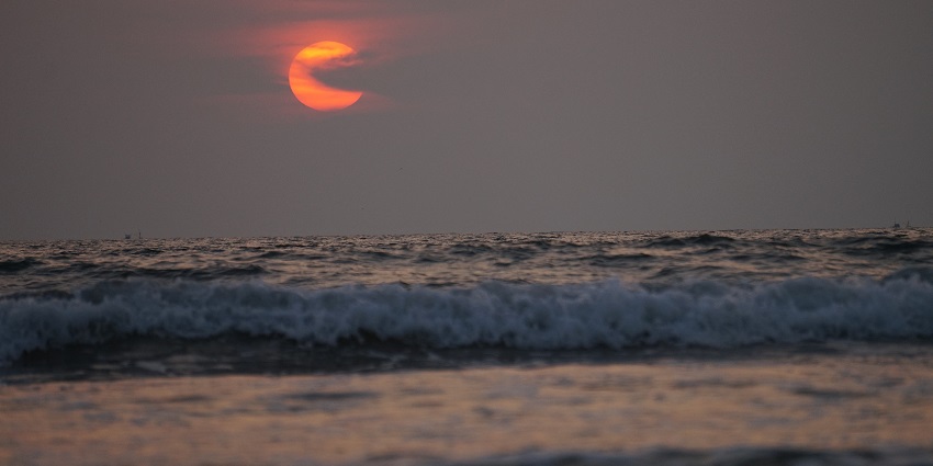 Mobor Beach is one of the most popular beaches for celebrating the new year in Goa.