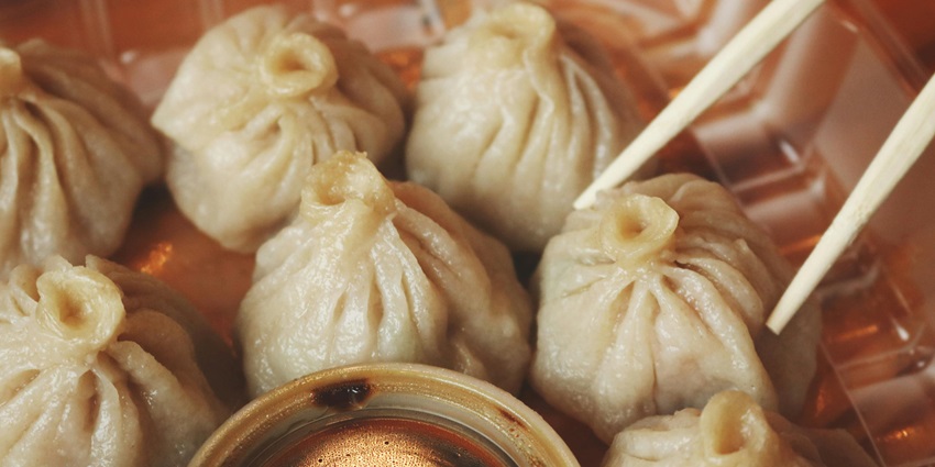Fat Plate Cafe offers fresh and local products as well as tasty delicacies like momos