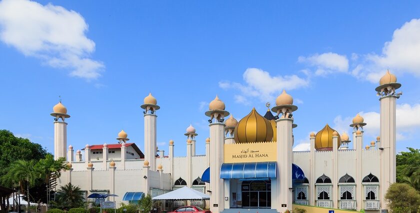 Mosques in Singapore are known for their architecture and marvellous designs.