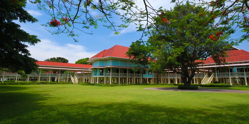 Explore the scenic Mrigadayavan Palace, one of the things to do in Hua Hin, Thailand.