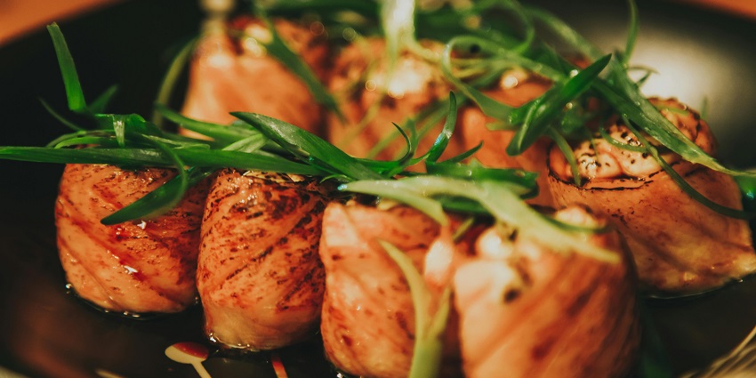 Enjoy some of the best food in Srinagar, India, at the famous Mughal Darbal Hotel.