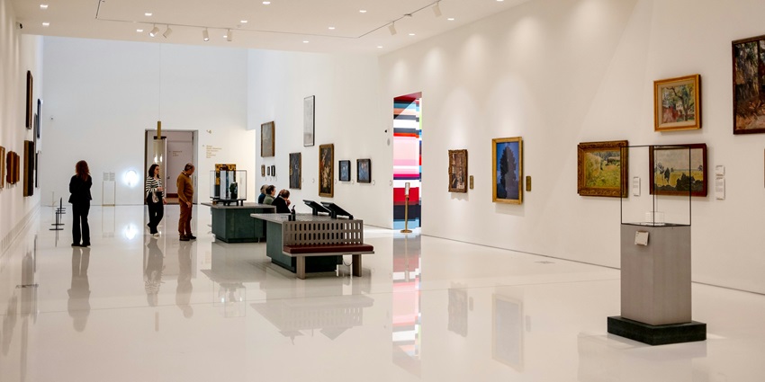 Cham Museum in Da Nang has lots of rotating exhibitions, showcasing Ascetics and the theme of Mount Meru.