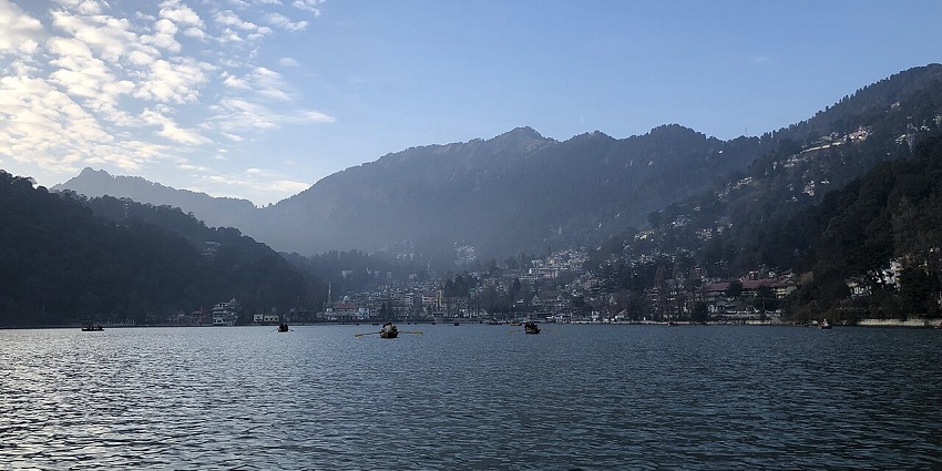 Nainital is one of the loveliest places to visit near Delhi in May with the famous Naina Devi temple.