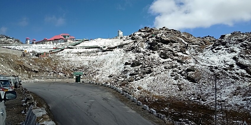Nathula Pass is one place to visit for panoramic views near Sanghak Choeling Monastery.