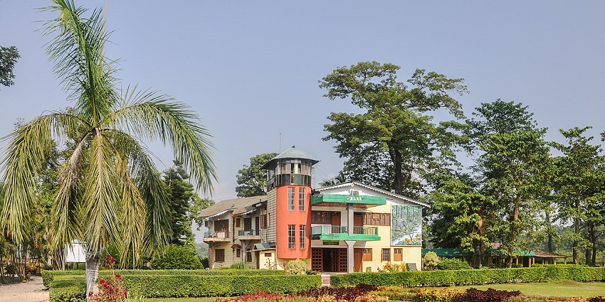 There are various resorts amidst options for stay for tourists during their trip.