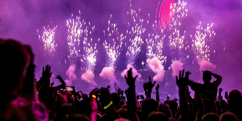 Navam Perahera Music Festival is one of the enthralling music festivals in Sri Lanka