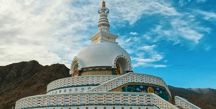 Witness the intrinsic architecture and scenic beauty when visiting the Nechung Monastery.