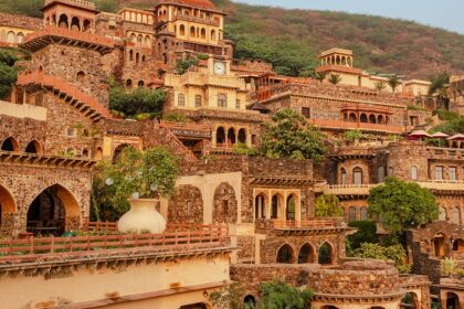 Neemrana fort is one of the best places to visit for a cultural retreat with a royal essence