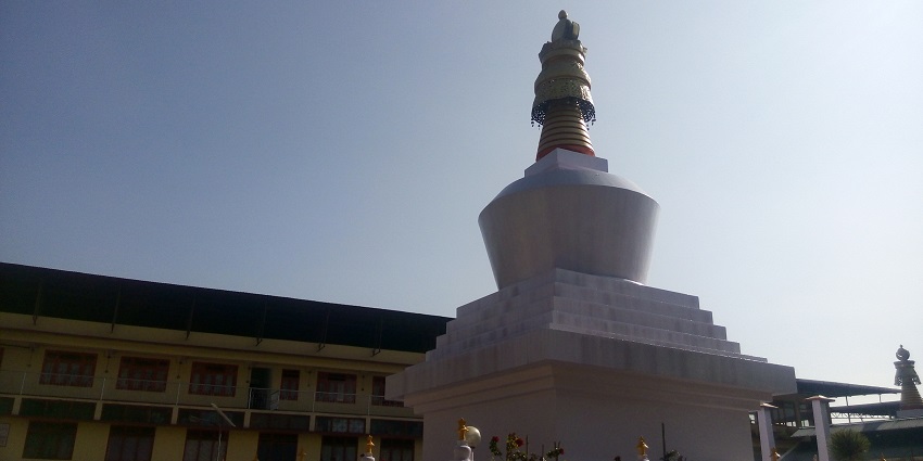 If you are seeking spirituality, do visit the Ngadak Monastery in Namchi, Sikkim.