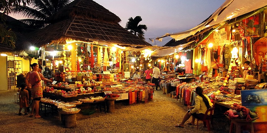 Shop for unique souvenirs at the lively night markets in the city of Shillong, Meghalaya.