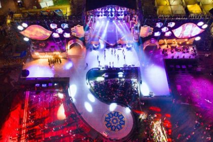 A breathtaking aerial view of a nightclub where people can dance and enjoy good food.