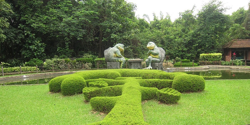Nilambur is one of the most stunning places to visit in Malappuram for nature lovers.