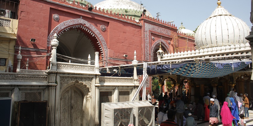 Nizamuddin Dargah hosts vivacious Qawwali performances, enlivening the region.