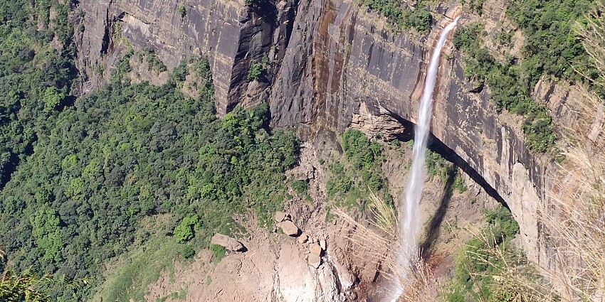 Nohkalikai Falls is one of the tallest waterfalls in Meghalaya that plunges downstream