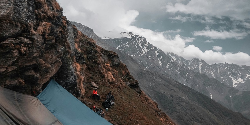 An image of Nomadic Camp which is one of the best places for camping in Dalhousie.
