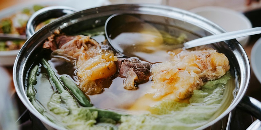 Stew with Cabbage Green Beans and Pork - Phagshapa, is one of the best food in Gangtok