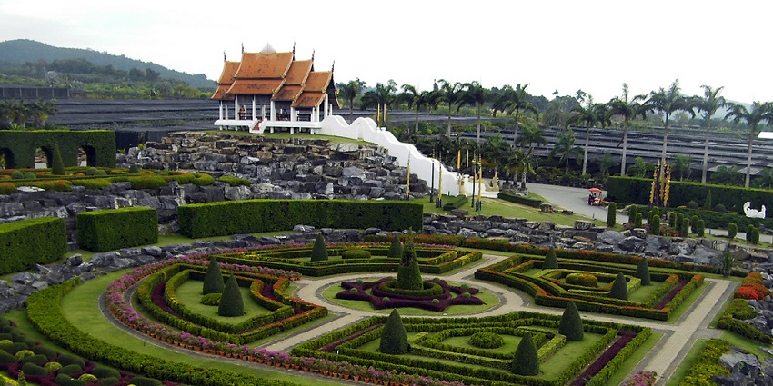Nong Nooch Tropical Botanical Garden is a must-visit attraction near Ramayana Water Park.