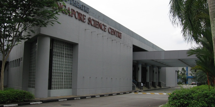 Omni Theatre is popular for being first ever 8K digital dome theatre in Southeast Asia.