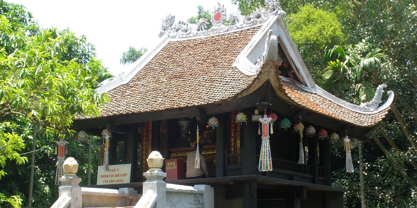One Pillar Pagoda is a Buddha temple located close to the museum that can be reached on foot.