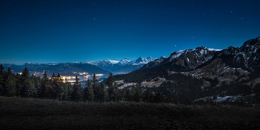 A serene open-sky night stay is one of the best things to do in Pahalgam.