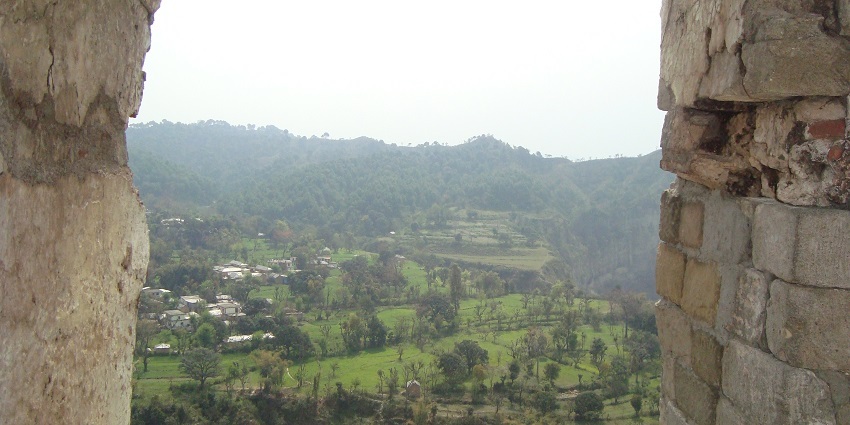 There are other factors to consider while planning a trip to Himachal Pradesh.