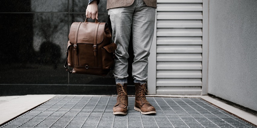 There are many factors to consider when you are travelling like budget and useful tips.