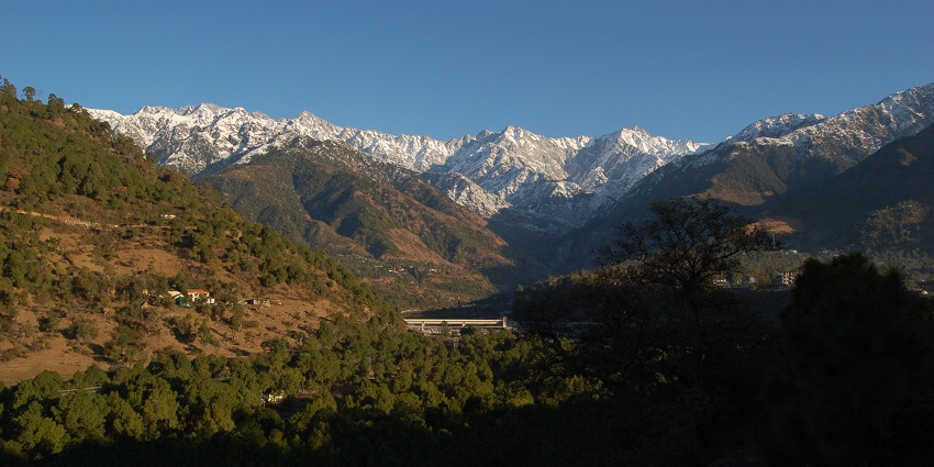 Clear view of the Palampur ranges covered in the lush green forest and vegetation