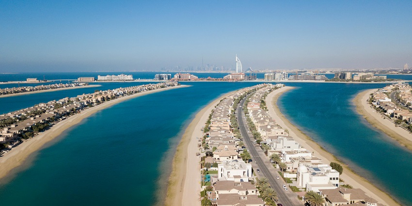 Palm Jumeirah is one of the iconic places to participate in kayaking in Dubai city.