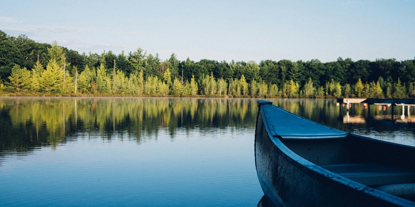 Enjoy the serene views at Panga Teng Tso Lake on your visit to Tawi Wildlife Sanctuary.