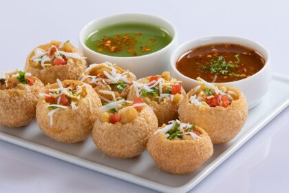 Pani puri, also known as Gupchup, is one of the most delicious street food in Puri