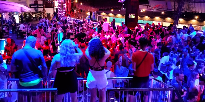 Indulge in fun at Paradise Club which is one of the places for nightlife in Patong Beach.